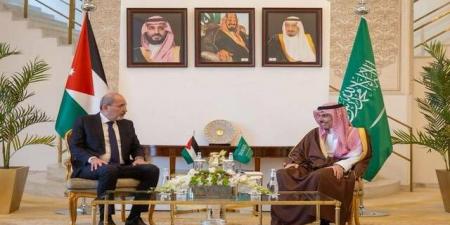 السعودية
      والأردن
      يؤكدان
      استمرار
      التنسيق
      والتشاور
      حول
      قضايا
      المنطقة