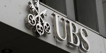 بنك
      "UBS"
      يخفض
      توقعات
      النفط
      ويرجح
      تعافياً
      مع
      تباطؤ
      الإنتاج