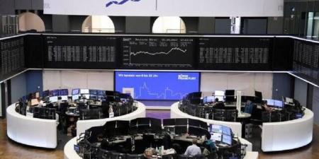 استقرار
      الأسهم
      الأوروبية
      في
      مستهل
      التداولات
      مدعومة
      بمكاسب
      التكنولوجيا