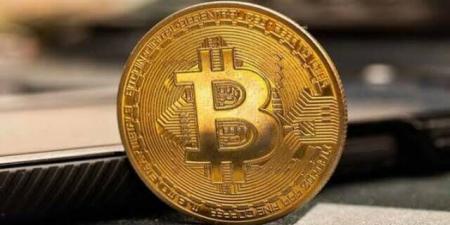 "بيتكوين"
      تستقر
      عند
      59,000
      دولار
      بالقرب
      من
      أدنى
      مستوياتها