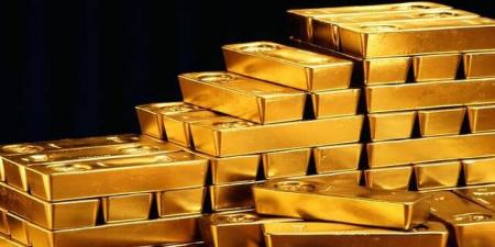 "جيه
بي
مورجان"
يخفض
توقعاته
للذهب
مع
ضعف
الطلب