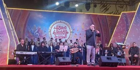 “هارمونى بالعربى” تتألق فى تاسع ليالى صيف قطاع المسرح (صور)