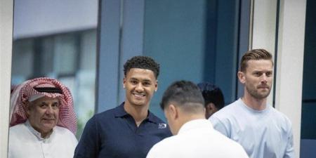 واتكينز يجتاز الكشف الطبي ويوقع عقود انضمامه للهلال اليوم