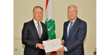 صواريخ موجهة وقذائف فوسفورية إسرائيلية تقصف الجنوب.. وقيادة الجيش: ملتزمون بالدفاع عن سيادة لبنان وأمنه واستقراره