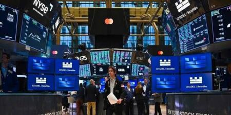 وول ستريت ترتفع مع تراجع عائدات السندات