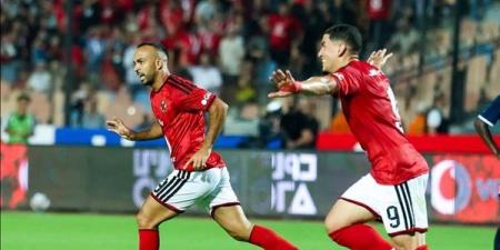 الشناوي على رأس بدلاء الأهلي أمام سموحة في الدوري الممتاز