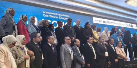 السرطان ليس معركة دواء فقط.. أطباء الأورام يبحثون عن طريق أسهل للمريض وأسرته