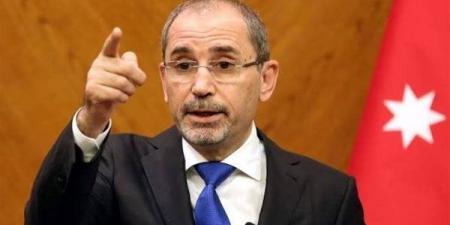 الصفدي: إيران هاجمت الأردن ودولا بالمنطقة بعد ساعتين من بدء الحرب