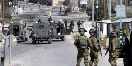 قوات إسرائيلية تقتل فلسطينيا بزعم محاولته طعن شرطي في القدس