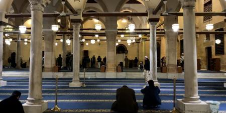 موعد أذان العشاء اليوم السبت 26 -9 -2026 في القاهرة والمحافظات
