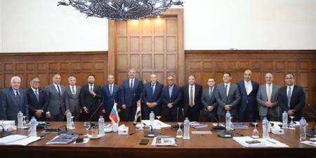 غرفة الإسكندرية تكرم قنصل عام روسيا الاتحادية بالإسكندرية خلال حفل وداعه
