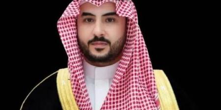 وزير الدفاع السعودي يدعو منصور بن زايد لزيارة المملكة الثلاثاء