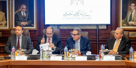 برأسمال مليار جنيه، محافظ البنك المركزي ووزير الصناعة يطلقان صندوق إعادة هيكلة المصانع المتعثرة
