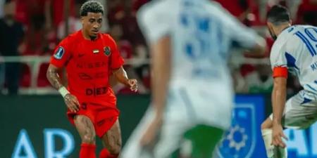 بيزيرا يصنع في ظهوره الأول مع شباب الأهلي أمام النصر