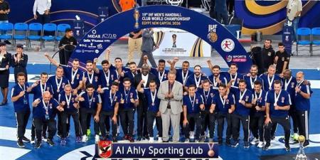 وزير الرياضة يهنئ الأهلي ببرونزية كأس العالم للأندية لكرة اليد