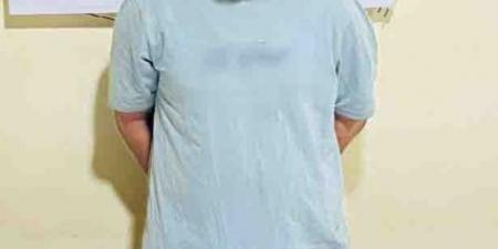 موظف بنك وهمي و4 شرائح هاتف، قصة سقوط نصاب بطاقات الدفع الإلكتروني في المنيا
