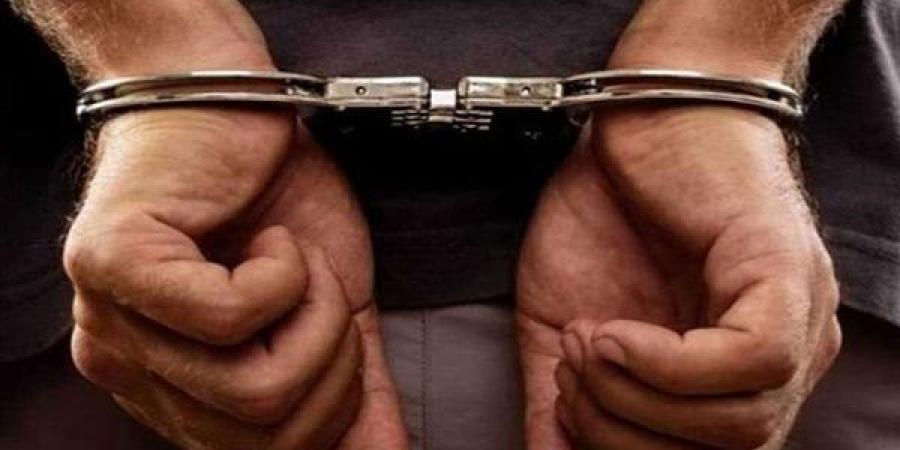 حبس
      تشكيل
      عصابي
      بتهمة
      النصب
      والاحتيال
      على
      المواطنين
      بقنا