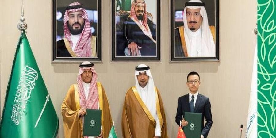 "NHC"
      توقع
      اتفاقية
      مع
      شركة
      صينية
      لتطوير
      1.4
      ألف
      وحدة
      سكنية
      في
      جدة