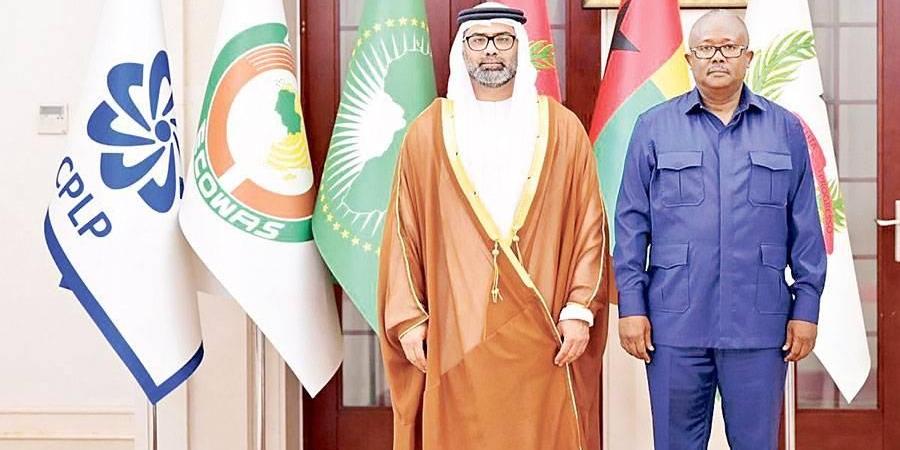سفير الإمارات يقدم أوراق اعتماده إلى رئيس غينيا بيساو