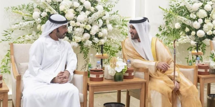 خليفة بن طحنون يحضر زفاف خلفان القبيسي
