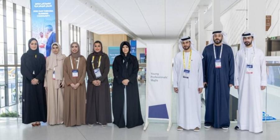 لطيفة بنت محمد تلتقي المشاركين الشباب في «قمة المدن»