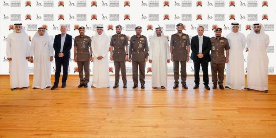 أحمد بن سعيد: مذكرة التفاهم بين «ترانسغارد» و«إقامة دبي» تحقق التنمية المتكاملة