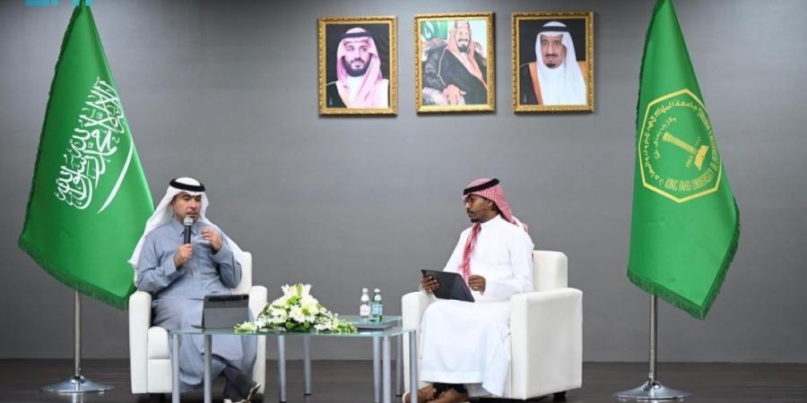 وزير الإسكان: الذكاء الاصطناعي والشباب 
ركيزتان لبناء مدن المستقبل الذكية والمستدامة