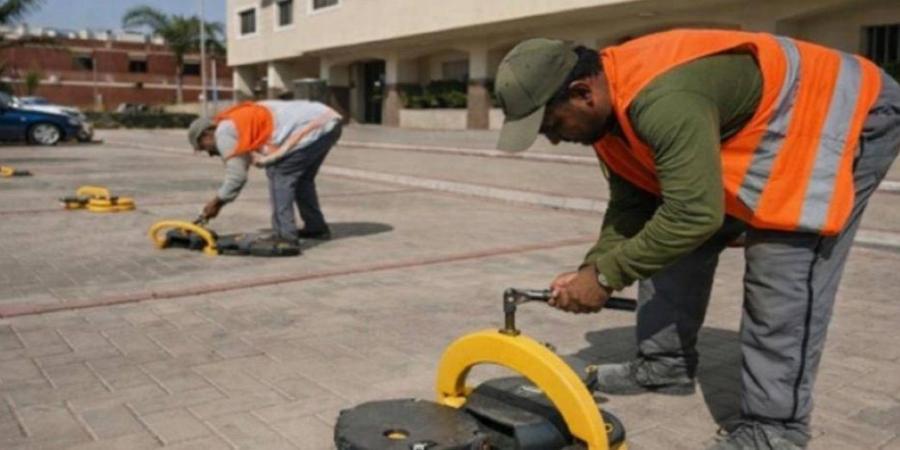 أمانة جدة تُعالج مخالفات استغلال المواقف وتُعيدها للاستخدام العام