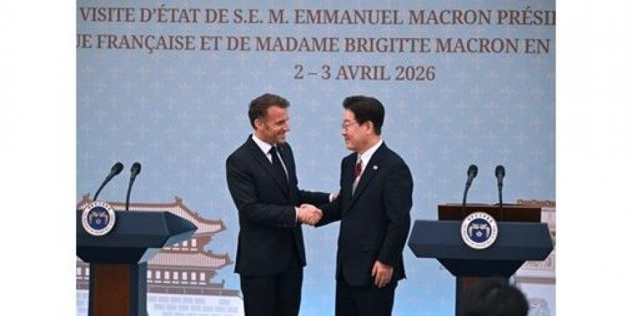 كوريا
الجنوبية
وفرنسا
تؤكدان
تعاونهما
بمجال
السلامة
البحرية
في
مضيق
هرمز