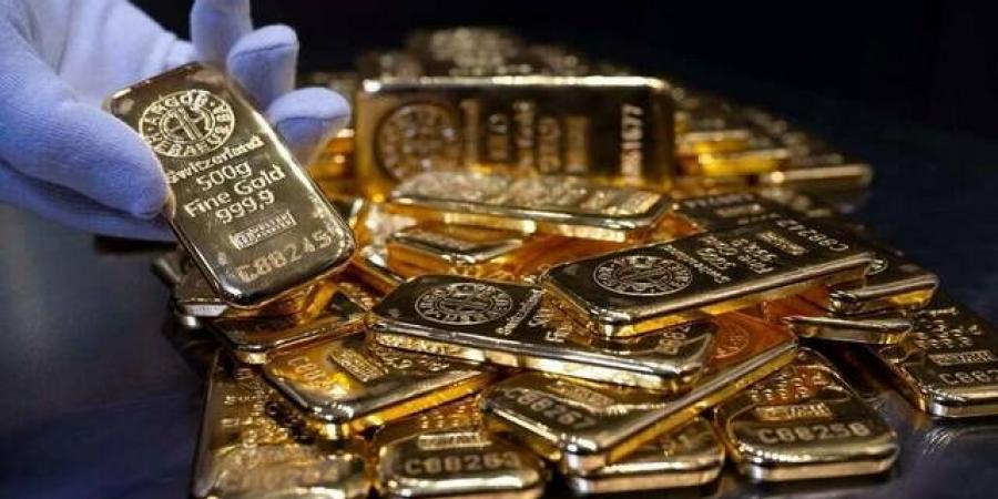 الذهب
      يهبط
      10
      جنيهات
      خلال
      منتصف
      التعاملات