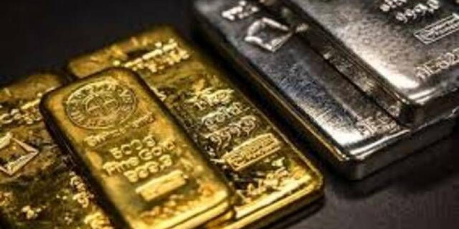 الذهب
      يتراجع
      مع
      تصاعد
      أزمة
      مضيق
      هرمز