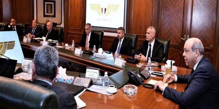 "الطيران
      المدني"
      المصرية
      ترفع
      درجة
      الاستعداد
      وتضع
      خطة
      تشغيلية
      لموسم
      حج
      2026