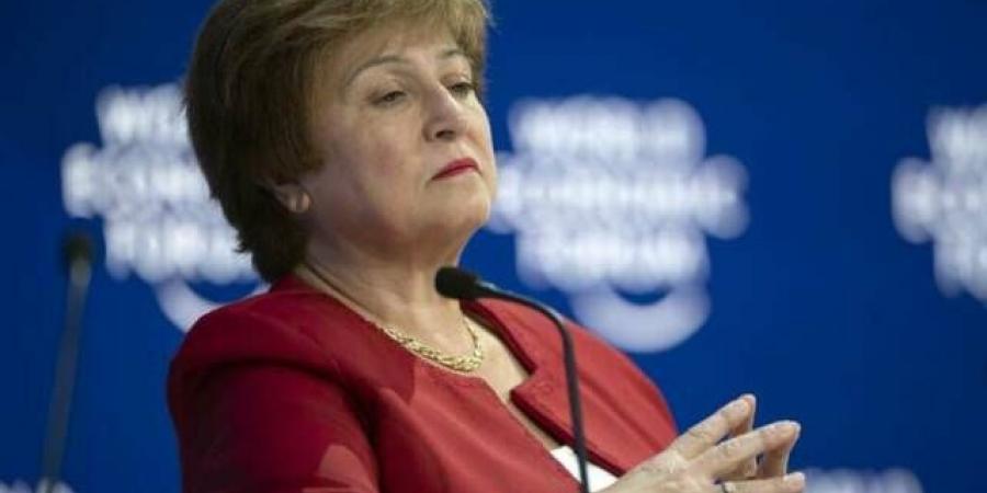 صندوق
      النقد:
      السعودية
      أعادت
      توجيه
      صادرات
      النفط
      وساهمت
      في
      استقرار
      الأسواق