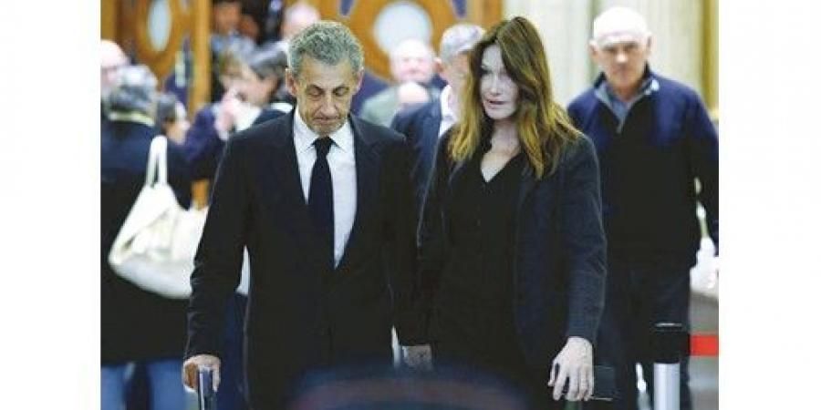 ساركوزي
يؤكد
لمحكمة
الاستئناف
«حقيقة»
أنه
«بريء»
في
قضية
التمويل
الليبي