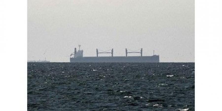 الذهب
يقفز
لأعلى
مستوياته
في
3
أسابيع..
والنفط
يهبط