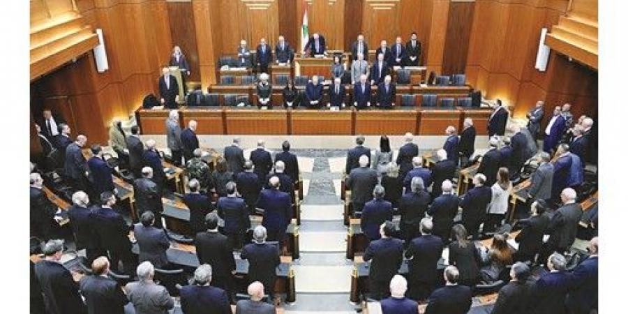 الحرب
تبطئ
عجلة
التشريع
والقوانين
الإصلاحية
قيد
الانتظار
والمجلس
الدستوري
يبطل
طعون
التمديد