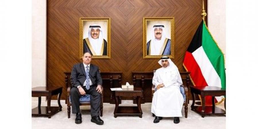 الكويت
استدعت
القائم
بالأعمال
العراقي
وسلمته
مذكرة
احتجاج
إثر
أعمال
اقتحام
وتخريب
القنصلية