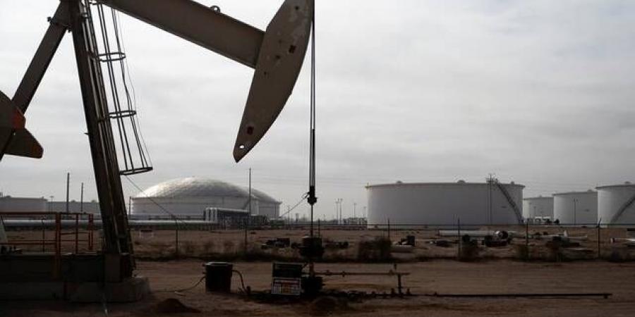 انخفاض
      أسعار
      النفط
      متجهة
      لأكبر
      تراجع
      أسبوعي
      منذ
      يونيو