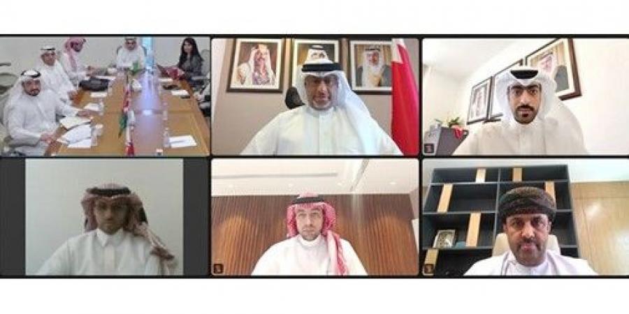 دعم
وتمكين
الشباب
الخليجي
وتعزيز
مشاركتهم
في
المبادرات
المجتمعية
والتطوعية