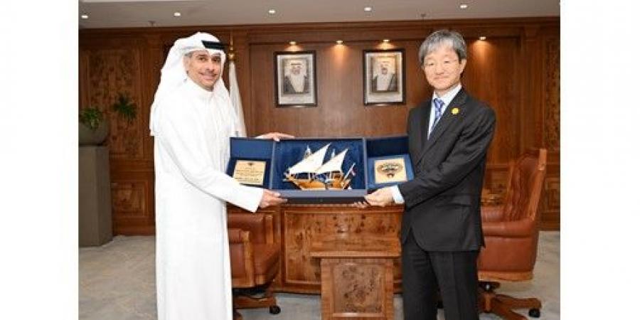 الجلاهمة
بحث
تعزيز
الشراكات
الرياضية
مع
السفير
الياباني