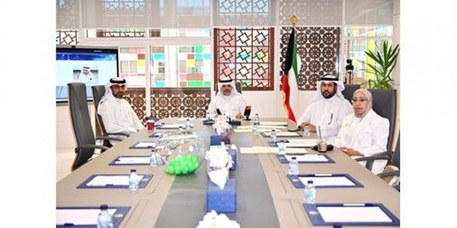 انفراجة
«لمنتظري
التوظيف»:
فرص
عمل
بالآلاف
للمواطنين
حملة
البكالوريوس
والدبلوم
والثانوية