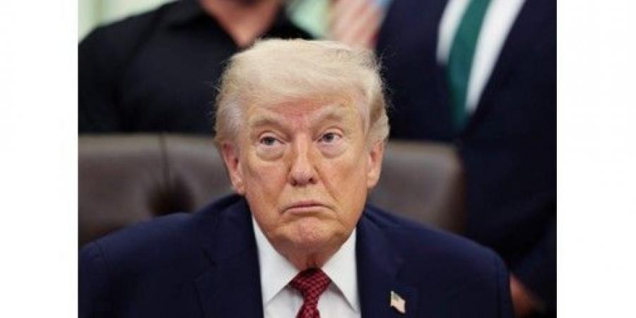 ترامب:
نحن
على
أهبة
الاستعداد
لاستئناف
الحرب
على
إيران..
وباكستان
تحثّ
على
تمديد
وقف
النار
وإعطاء
الديبلوماسية
فرصة