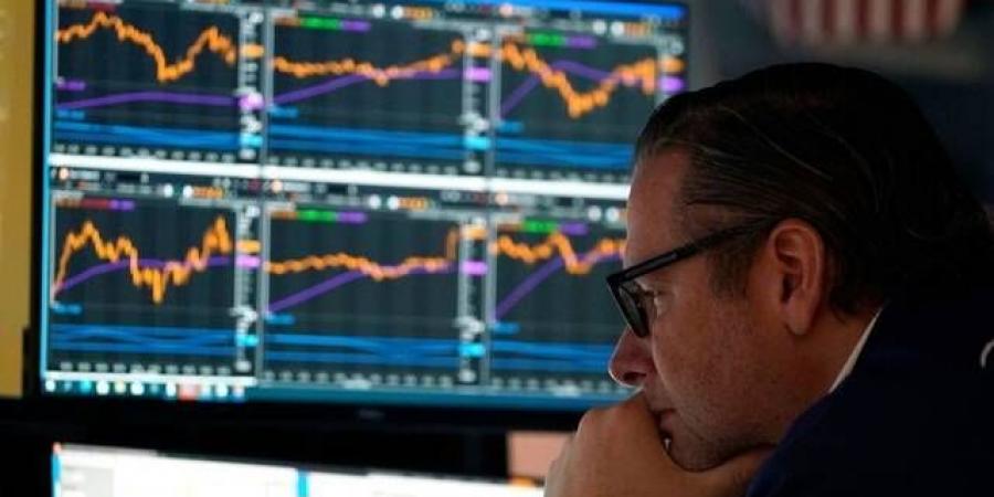 تحقيقات
      أمريكية
      في
      رهانات
      مشبوهة
      على
      النفط
      قبل
      تمديد
      الهدنة