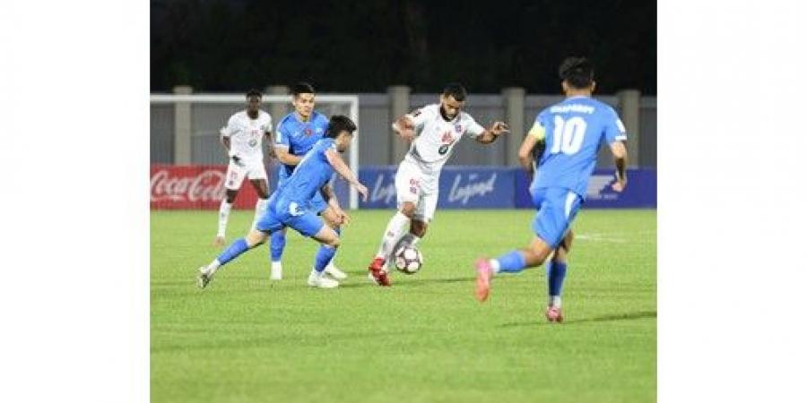 بجدارة..
«الأبيض»
إلى
نهائي
«التحدي
الآسيوي»