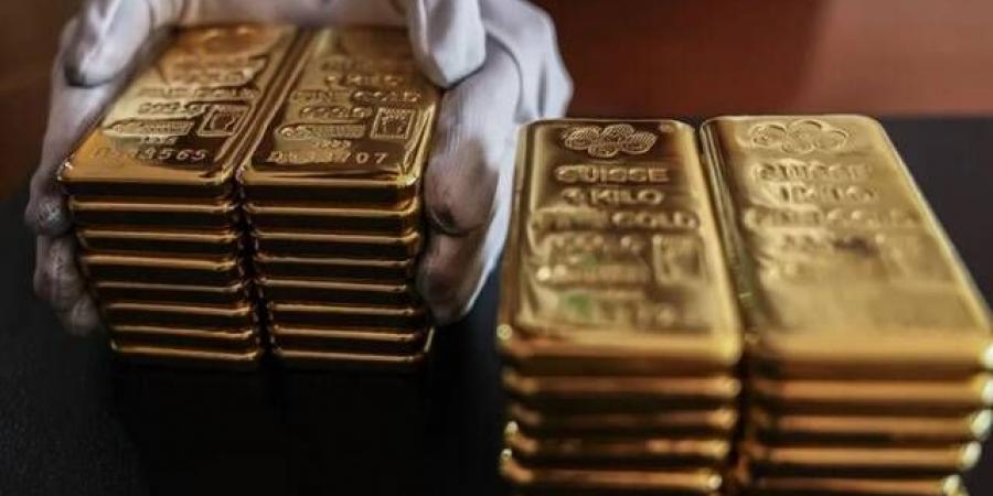 الذهب
      يتراجع
      وسط
      ترقب
      لمصير
      الهدنة
      والمفاوضات