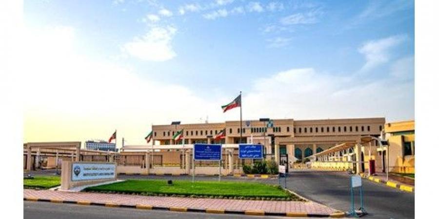 «الكهرباء»:
المناقصات
توافق
على
ترسية
«الدوحة
لتحلية
المياه
بالتناضح
العكسي»