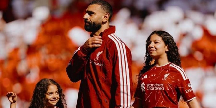 بعد
      الوداع
      الأسطوري
      "في
      أنفيلد"..
      محمد
      صلاح
      يعلن
      موعد
      حسم
      مستقبله