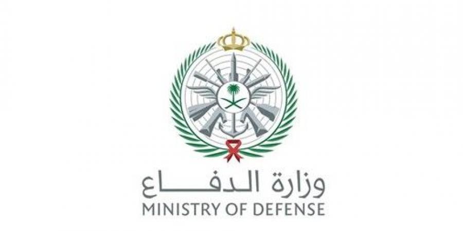 «الدفاع»
السعودية
تنفي
تعرض
قاعدة
الأمير
سلطان
الجوية
للاستهداف
وتحقق
في
إطلاق
صاروخ
من
اليمن