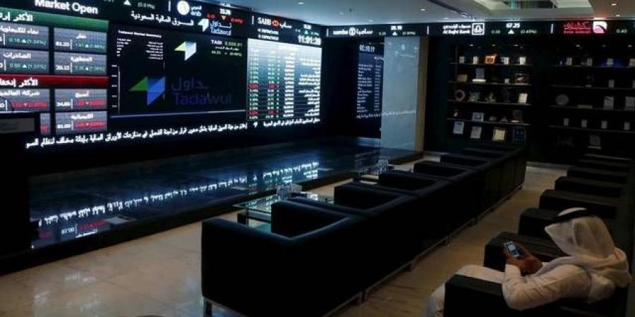 أسهم
      ليفا
      والكابلات
      والمملكة
      تتصدر
      ارتفاعات
      السوق
      السعودية
      بجلسة
      نهاية
      الأسبوع