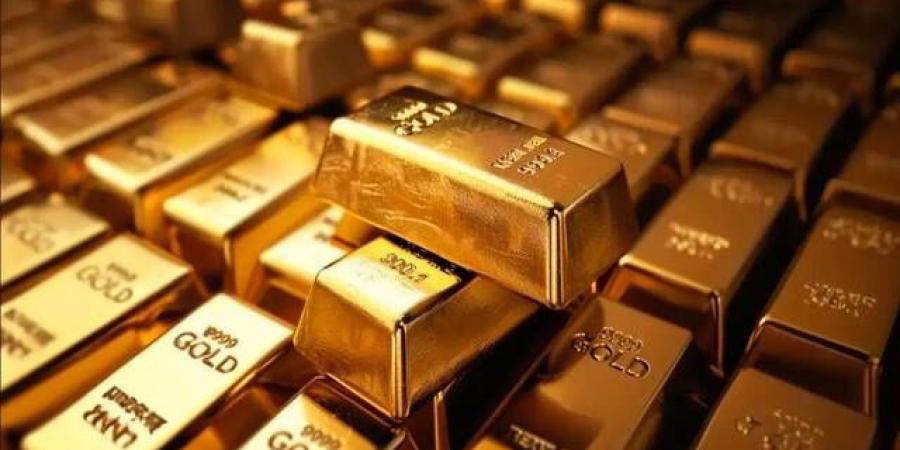 الذهب
      يتراجع
      مع
      توقعات
      رفع
      الفائدة
      وتوترات
      الأسواق
      العالمية